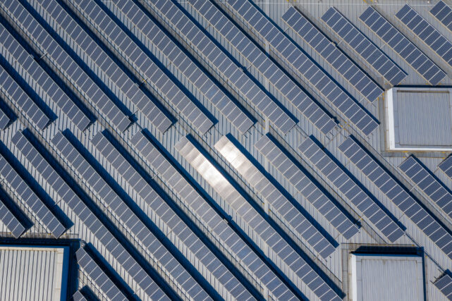 Mehr über den Artikel erfahren PV-Technologie-Trends 2025: Was jetzt kommt – und was bleibt